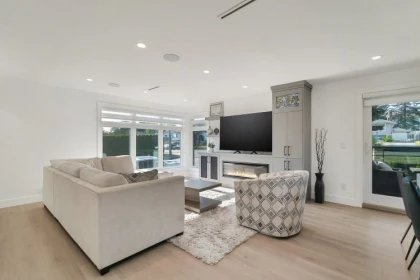Kitchen Island Photo of 1010 Augusta Avenue, Burnaby, BC