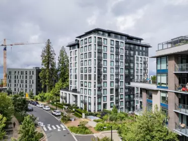 809 8750 University Crescent, Burnaby, BC, Burnaby — Apartment/Condo for sale