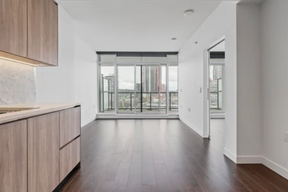 601 4720 Lougheed Highway, Burnaby, BC, Burnaby — Apartment/Condo for sale