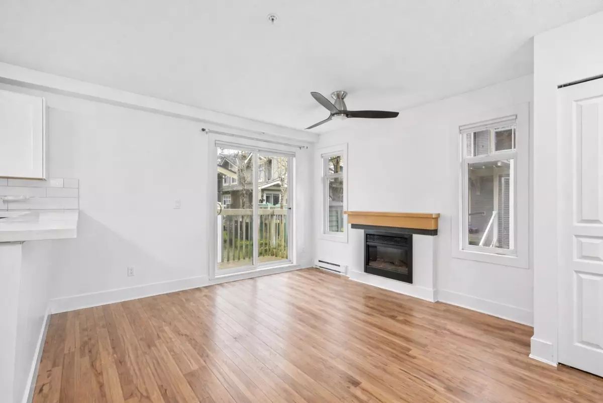Family Room Photo of 30 7428 Southwynde Avenue, Burnaby, BC