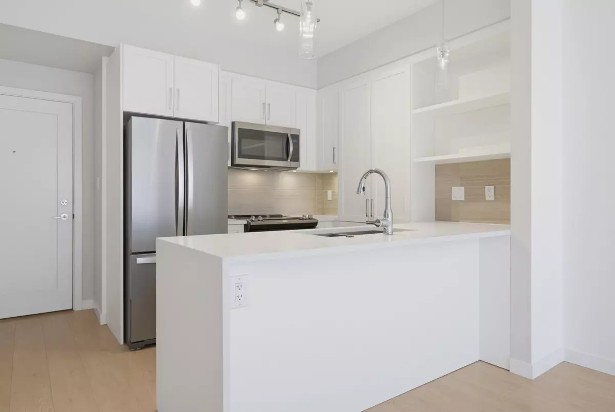 Dining Area Photo of E305 20211 66 Avenue, Langley, BC