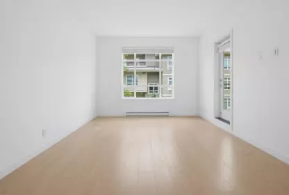 Walk-In Closet Photo of E305 20211 66 Avenue, Langley, BC