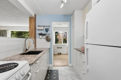 Breakfast Nook Photo of 207 2494 Cornwall Avenue, Vancouver, BC