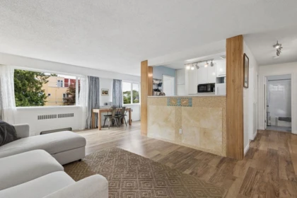 207 2494 Cornwall Avenue, Vancouver, BC, Vancouver — Apartment/Condo for sale