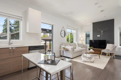 Breakfast Nook Photo of 2275 E 34th Avenue, Vancouver, BC