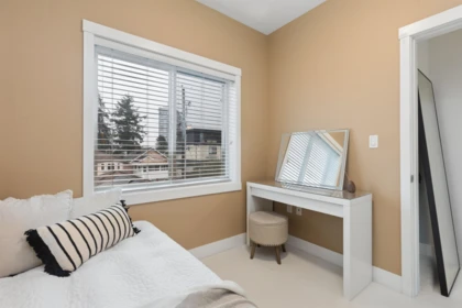 Laundry Room Photo of 2275 E 34th Avenue, Vancouver, BC