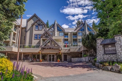 207 4749 Spearhead Drive, Whistler, BC, Whistler — Apartment/Condo for sale