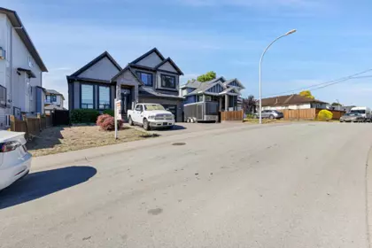 Playground / Recreational Area Near 18585 56 Avenue, Surrey, BC