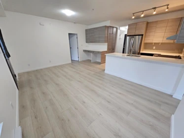 32 6965 Hastings Street, Burnaby, BC, Burnaby — Townhouse for sale