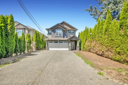 9487 Coote Street, Chilliwack, BC, Chilliwack — Single Family Residence for sale