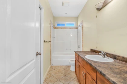 Laundry Room Photo of 9487 Coote Street, Chilliwack, BC