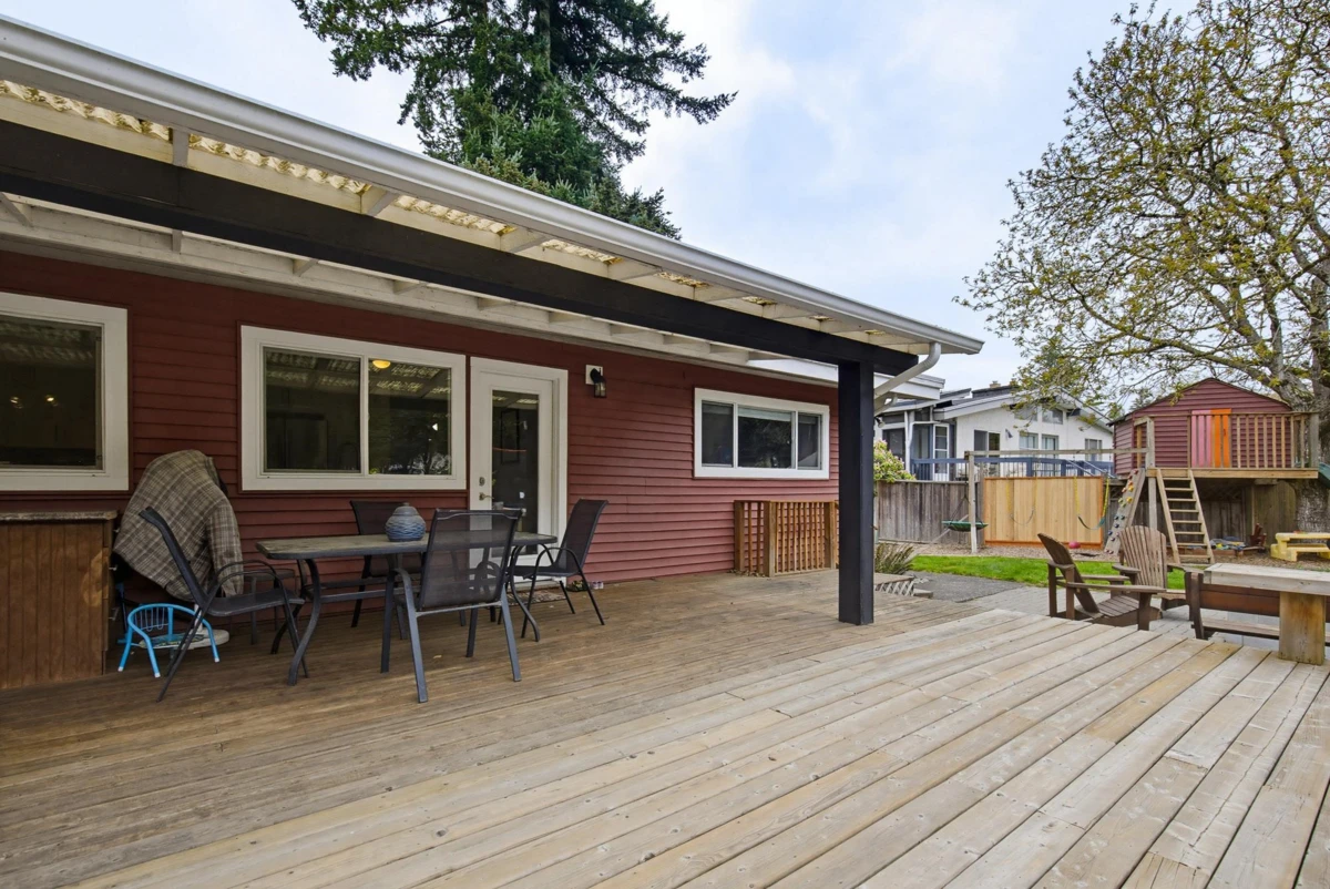 Living Room Photo of 2662 Sheffield Way, Abbotsford, BC