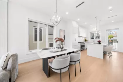 531 W 61st Avenue, Vancouver, BC, Vancouver — Half Duplex for sale