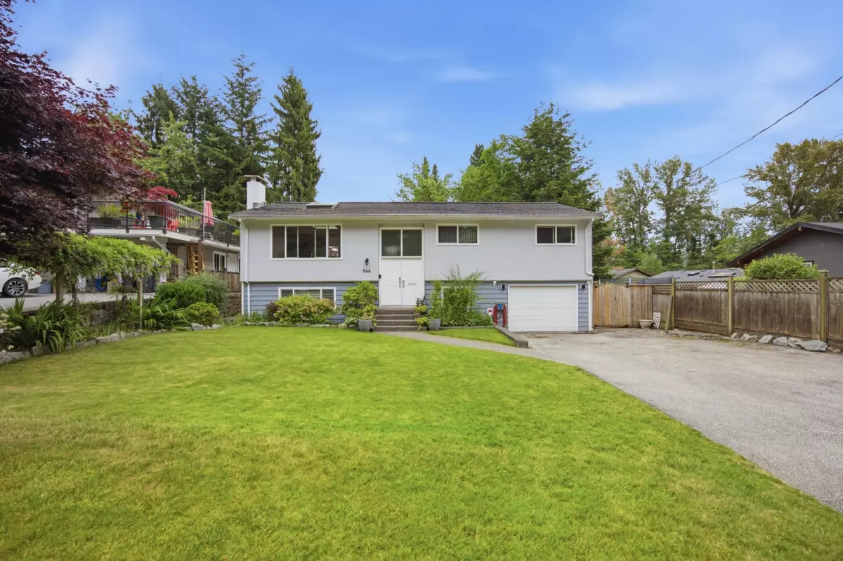 Exterior Rear Photo of 944 Tollcross Road, North Vancouver, BC