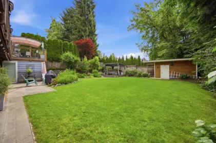 Hot Tub / Spa Photo of 944 Tollcross Road, North Vancouver, BC