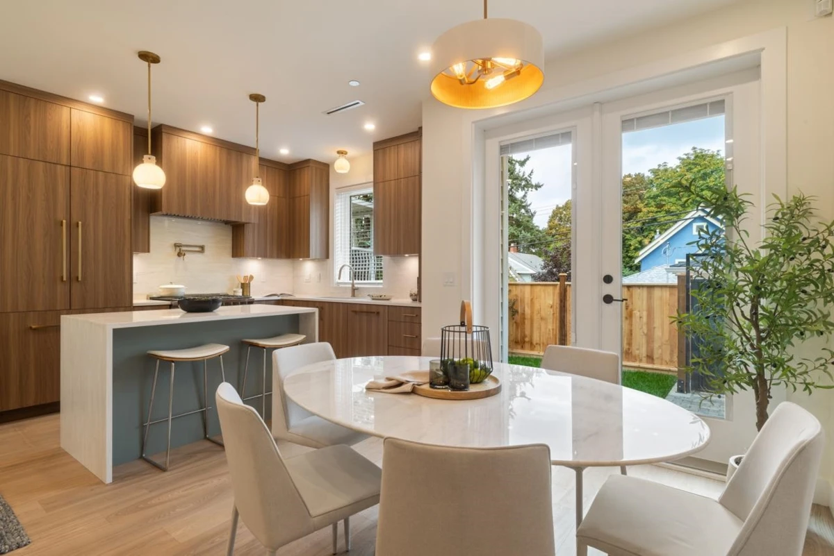Dining Area Photo of 2049 E 4th Avenue, Vancouver, BC