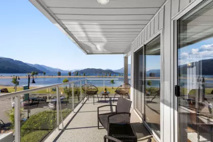 215 328 Esplanade Avenue, Harrison Hot Springs, BC, Harrison Hot Springs — Apartment/Condo for sale