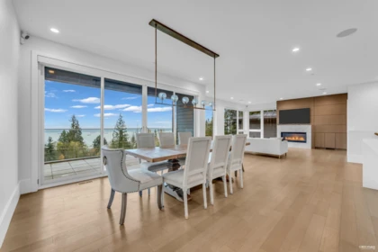 Kitchen Photo of 3018 Burfield Place, West Vancouver, BC