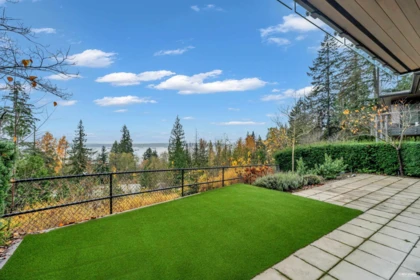 Swimming Pool Photo of 3018 Burfield Place, West Vancouver, BC