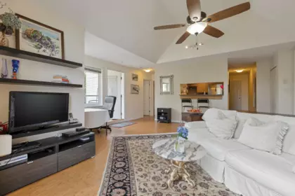Kitchen Island Photo of 311 10128 132 Street, Surrey, BC