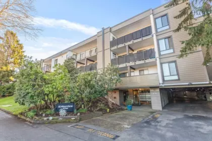 Hot Tub / Spa Photo of 106 8720 No. 1 Road, Richmond, BC