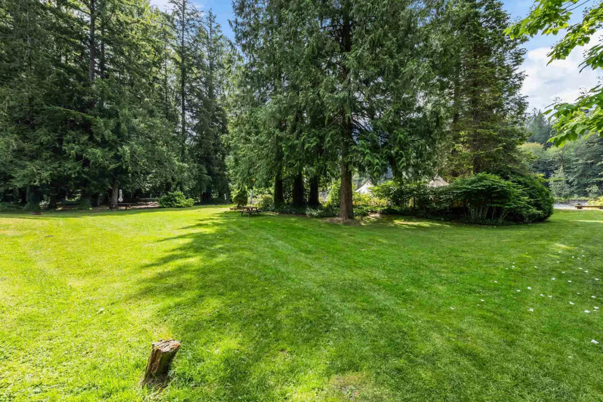 Family Room Photo of 50954 O'byrne Road, Chilliwack, BC