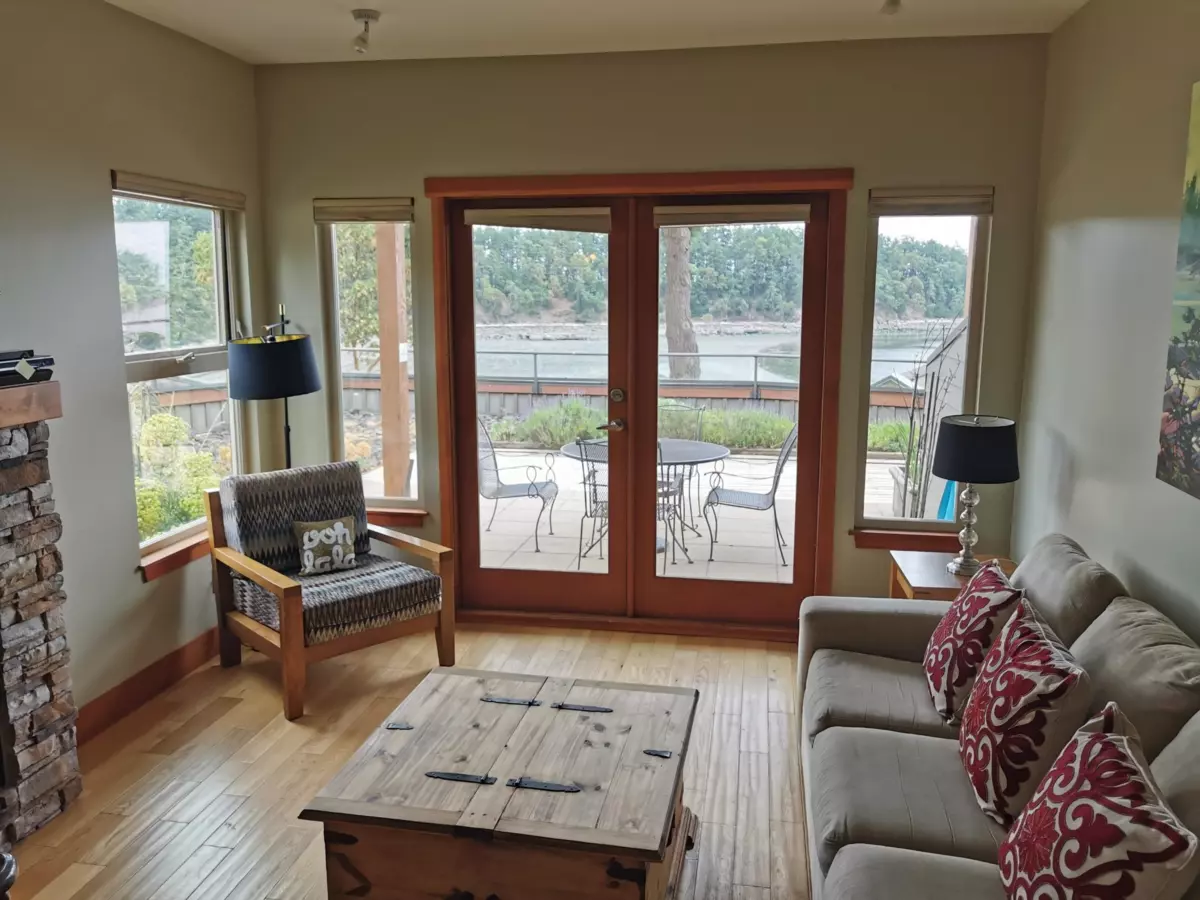 Dining Area Photo of 13 494 Arbutus Drive, Mayne Island, BC