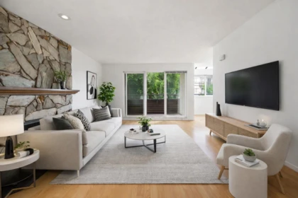 210 1420 E 8th Avenue, Vancouver, BC, Vancouver — Apartment/Condo for sale