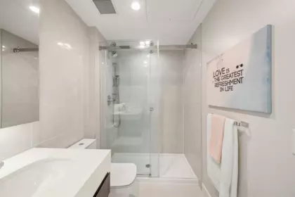 Walk-In Closet Photo of 1904 6463 Silver Avenue, Burnaby, BC
