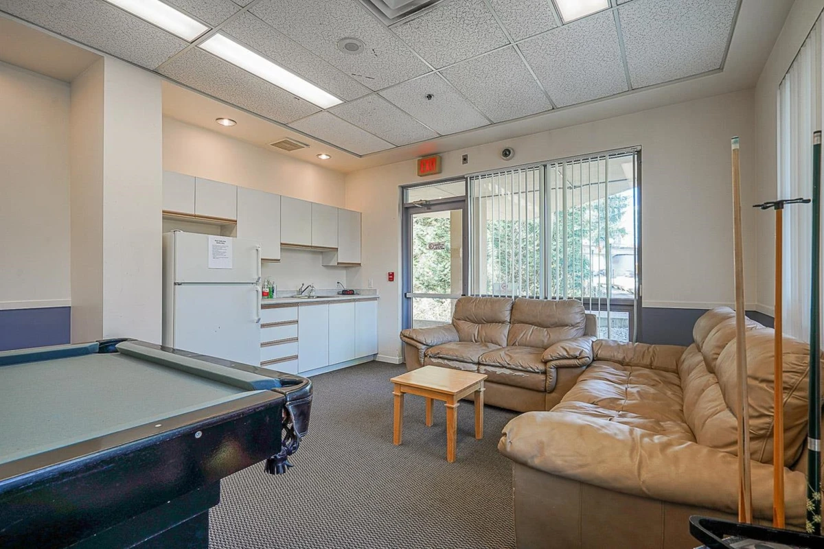 Family Room Photo of 1508 9830 Whalley Boulevard, Surrey, BC