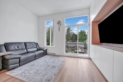 404 718 Edgar Avenue, Coquitlam, BC, Coquitlam — Apartment/Condo for sale