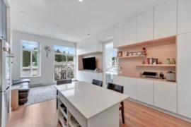 404 718 Edgar Avenue, Coquitlam, BC