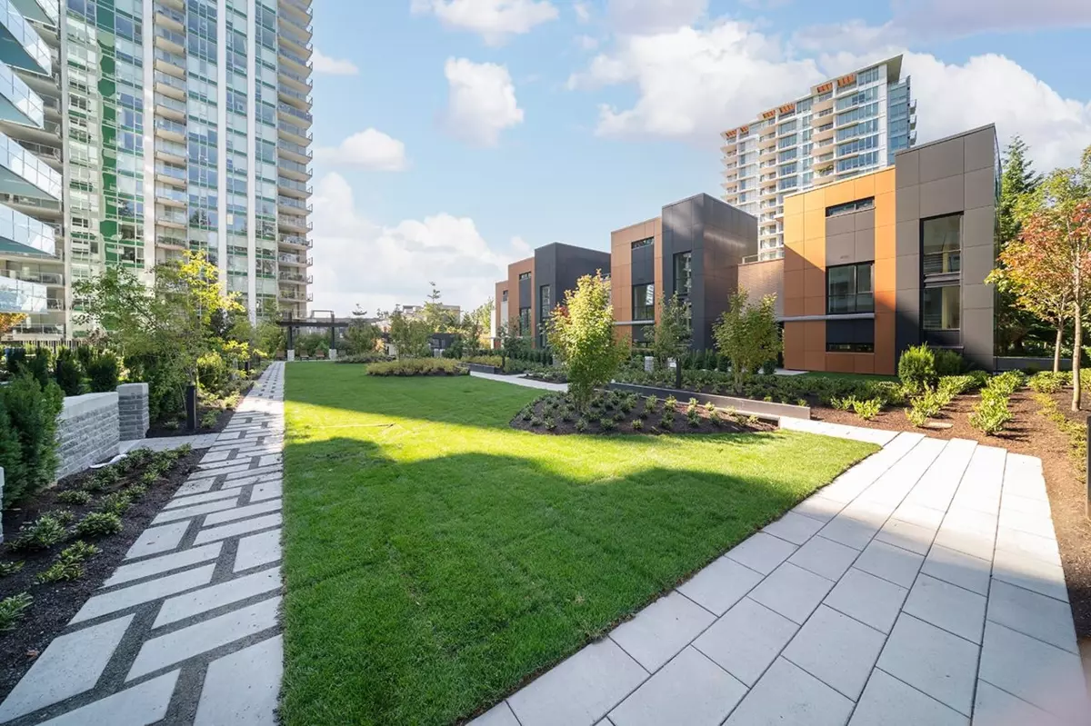 Family Room Photo of 1809 5608 Berton Avenue, Vancouver, BC