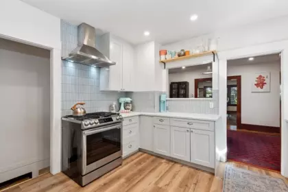 Kitchen Photo of 4188 W 13th Avenue, Vancouver, BC