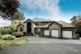 16382 77 Avenue, Surrey, BC