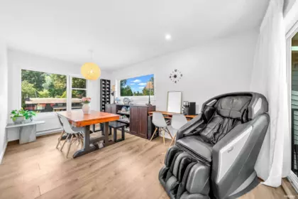 Breakfast Nook Photo of 35365 Selkirk Avenue, Abbotsford, BC