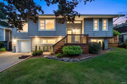 Hot Tub / Spa Photo of 35365 Selkirk Avenue, Abbotsford, BC