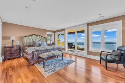 Entry Foyer Photo of 2793 Willoughby Road, West Vancouver, BC
