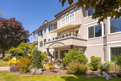 Backyard Photo of 303 1500 Merklin Street, White Rock, BC