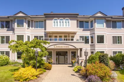 303 1500 Merklin Street, White Rock, BC, White Rock — Apartment/Condo for sale