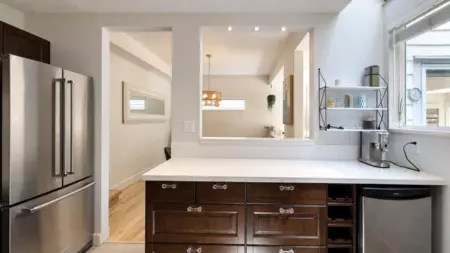 Guest Bathroom Photo of 7 Maude Court, Port Moody, BC