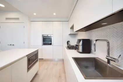 Kitchen Island Photo of 3302 3833 Evergreen Place, Burnaby, BC