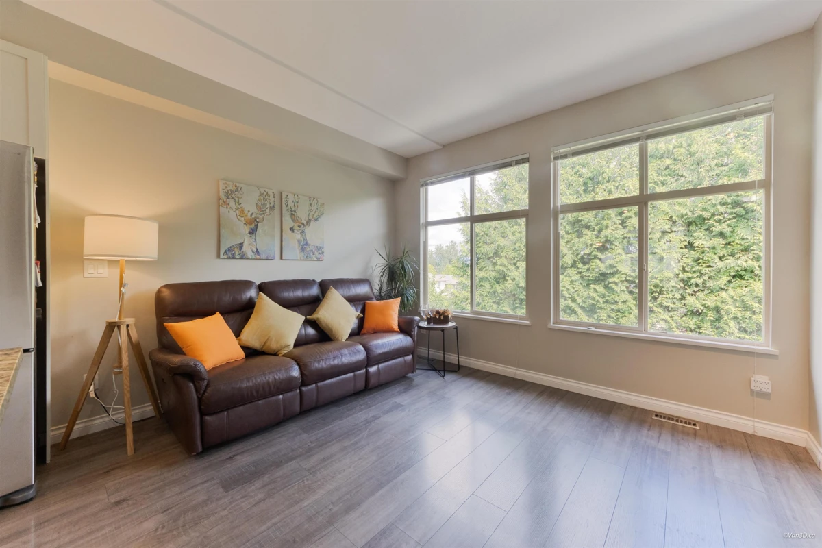 Family Room Photo of 38 21661 88 Avenue, Langley, BC
