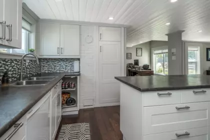 Breakfast Nook Photo of 4827 216a Street, Langley, BC