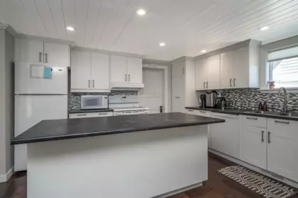 Kitchen Island Photo of 4827 216a Street, Langley, BC