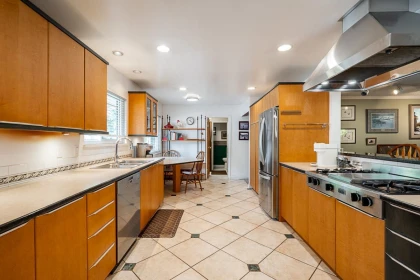 Pantry Photo of 13937 35a Avenue, Surrey, BC