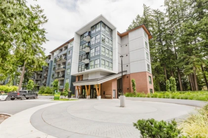 418 3480 146a Street, Surrey, BC, Surrey — Apartment/Condo for sale