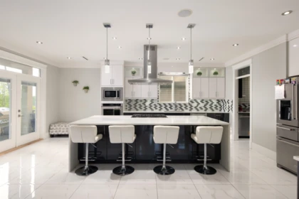 Primary Bathroom Photo of 3439 Hill Park Place, Abbotsford, BC