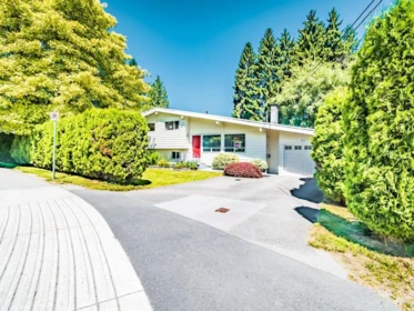 755 Egmont Avenue, Coquitlam, BC, Coquitlam — Single Family Residence for sale