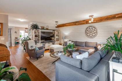 Breakfast Nook Photo of 42 6568 193b Street, Surrey, BC
